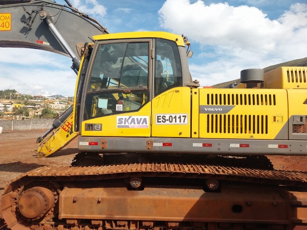 Escavadeira Volvo EC 480 DL ano 2019