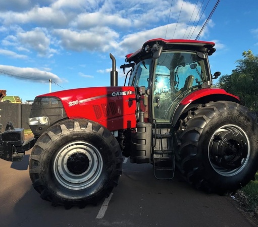 Trator Case Puma 180 ano 2020