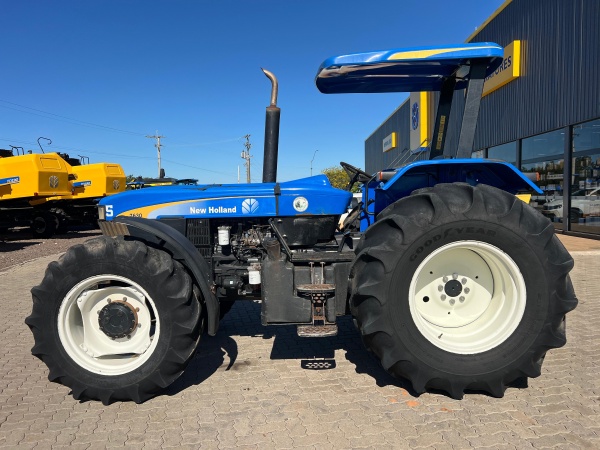 Trator New Holland 7630 ano 2019