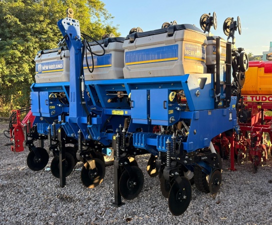 Plantadeira New Holland PL 4009R ano 2024