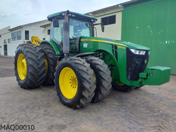 Trator John Deere 8400R ano 2022