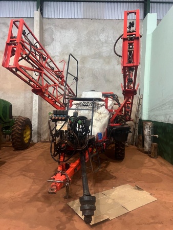 Pulverizador Kuhn RANGER 2000 ano 2020