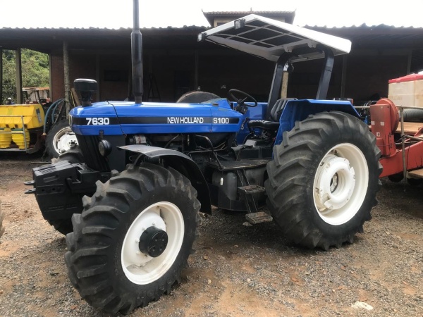 Trator New Holland 7630 ano 2002
