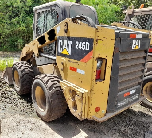 Mini Carregadeira Caterpillar 246D ano 2016