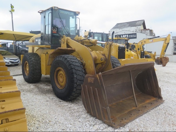 Pá Carregadeira Caterpillar 938H ano 2008