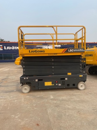 Plataforma Liugong LSC1414DH ano 2023
