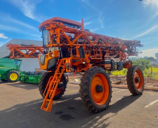 Pulverizador Autopropelido Jacto Uniport 3030 ano 2021