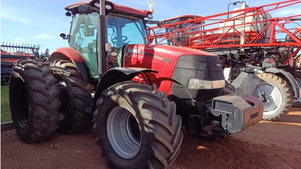 Trator Case PUMA 200 ano 2022