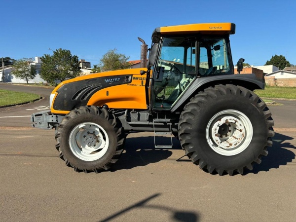 Trator Valtra BM125i ano 2017
