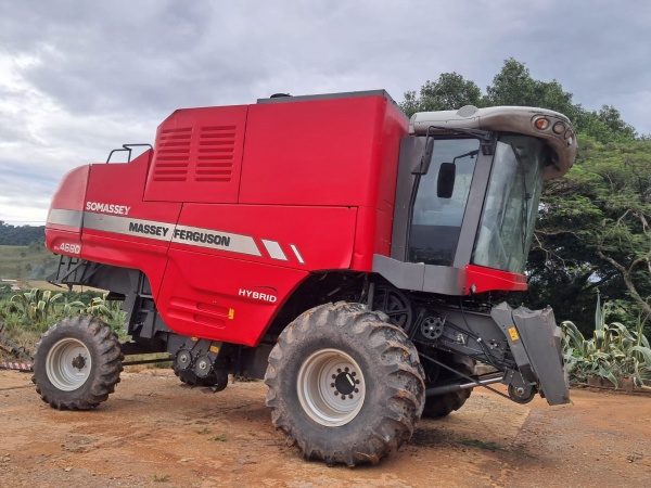 Colheitadeira Massey Ferguson 4690 ano 2021