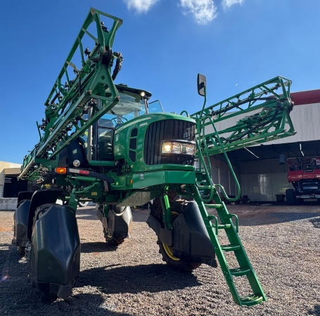 Pulverizador Autopropelido John Deere 4025 ano 2019