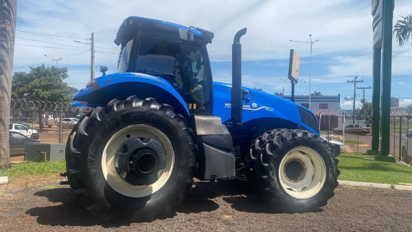 Trator New Holland T8 385 ano 2021