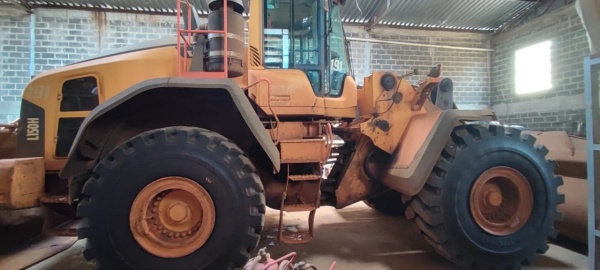 Pá Carregadeira Volvo L150H ano 2020