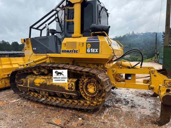 Trator de Esteira Komatsu D61-EX ano 2014