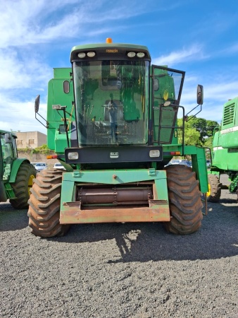 Colheitadeira John Deere JD 1175 ano 2004