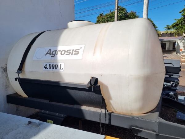 Carreta Tanque Agrícola Agrosis 4000L  ano 2022