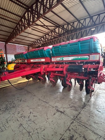Plantadeira Planti Center  Big Farm G-4 ano 2018