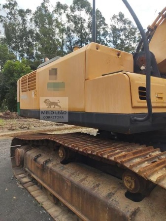 Escavadeira Hyundai R360LC ano 2012
