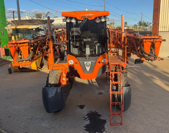 Pulverizador Autopropelido Jacto Uniport 3030 ano 2013