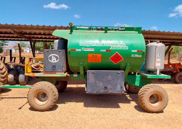 Outros implementos agrícolas Andrade Comboio reboque agricola