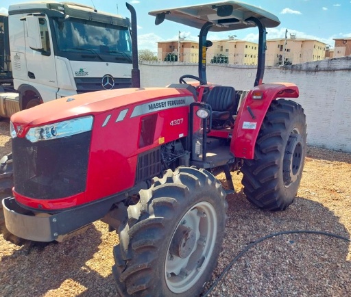 Trator Massey Ferguson MF 4307 ano 2022