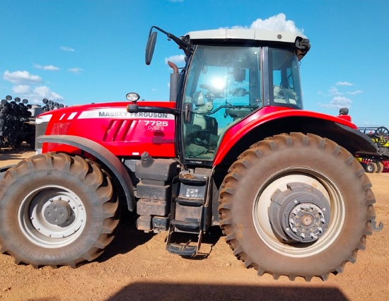 Trator Massey Ferguson MF 7725 ano 2023