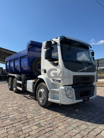 Caminhão Volvo VM 290 ano 2023