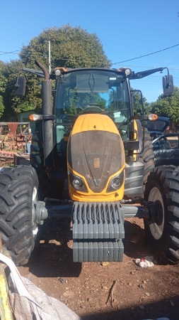 Trator Valtra A134 HiTech ano 2018
