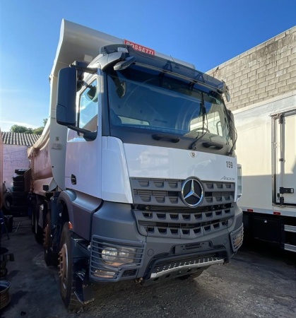 Caminhão Mercedes Benz Arocs 4851 ano 2023 - Arocs 4851 - Caminhões e Carretas