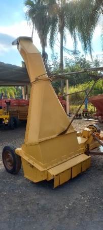 Colhedora de Capim ICMA Tarup 