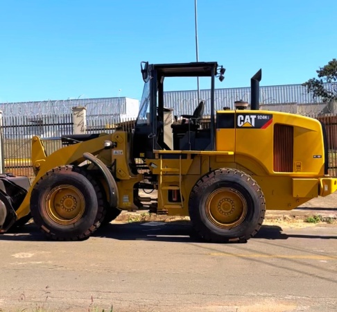 Pá Carregadeira Caterpillar 924H ano 2010