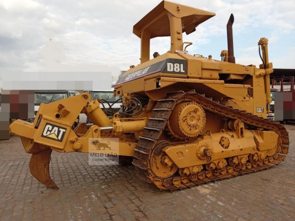 Trator de Esteira Caterpillar D8 L ano 1988