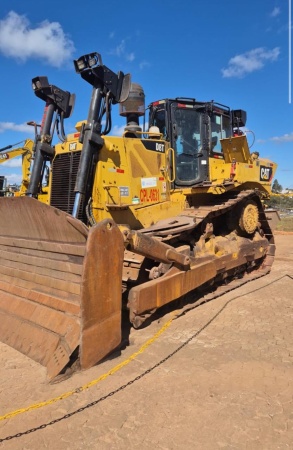 Trator de Esteira Caterpillar D8T ano 2018