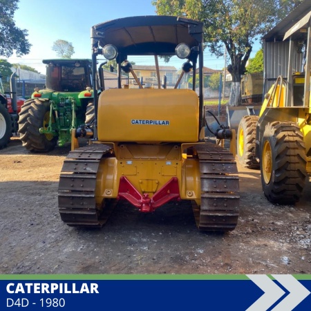 Trator de Esteira Caterpillar D4D ano 1980