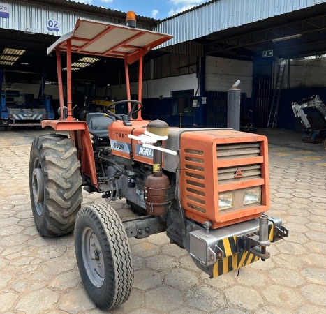 Trator Agrale BX4300 ano 1988