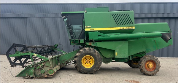 Colheitadeira John Deere 1175 ano 2008