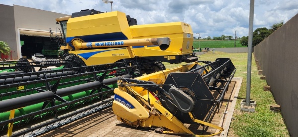 Colheitadeira New Holland TC 5090  ano 2017