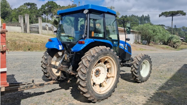Trator New Holland tl 85 ano 2014