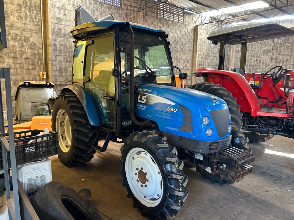 Trator LS Tractor U60 ano 2017