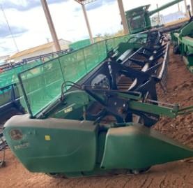 Colheitadeira John Deere S680 ano 2014