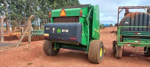 Enfardadeira John Deere 560 M ano 2021