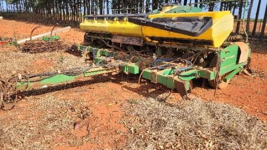 Colheitadeira John Deere 9770 ano 2011
