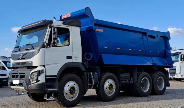 Caminhão Volvo FMX 500 ano 2021