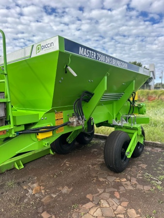 Distribuidor Piccin Master7500 ano 2024