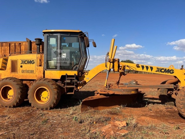 Motoniveladora XCMG GR1803BR ano 2023