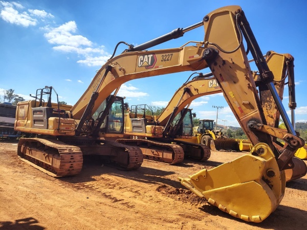 Escavadeira Caterpillar 336D ano 2021