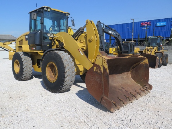Pá Carregadeira Caterpillar 930K ano 2016