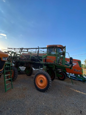 Pulverizador Autopropelido Stara Gladiador 2300 ano 2012