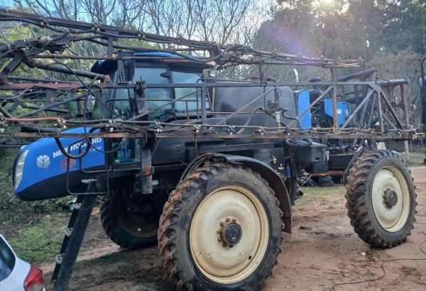 Pulverizador Autopropelido New Holland SP3500 ano 2014