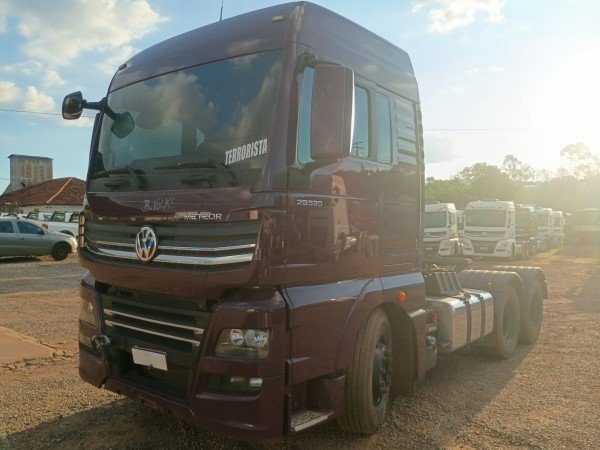 Caminhão Volkswagen Meteor 29.530 ano 2023